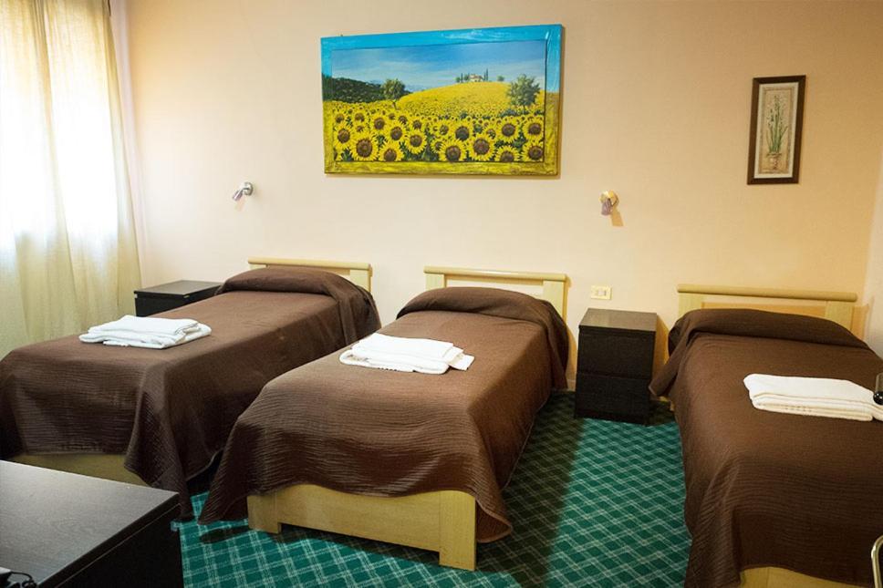 Albergo Roma Valdagno Exterior photo